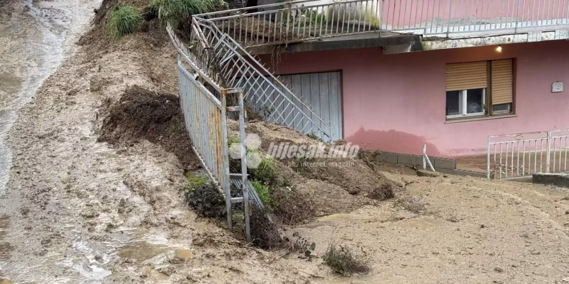 Upozorenje Civilne zaštite: Naglo topljenje snijega prijeti poplavama i klizištim