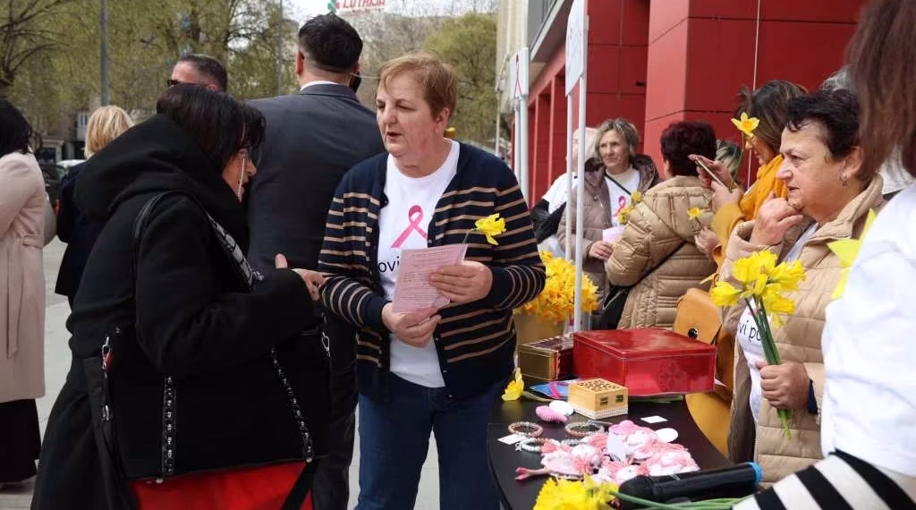 Mostar obilježio Dan narcisa, prikupljaju se sredstva za onkološke pacijente 1 Mostar obilježio Dan narcisa, prikupljaju se sredstva za onkološke pacijente